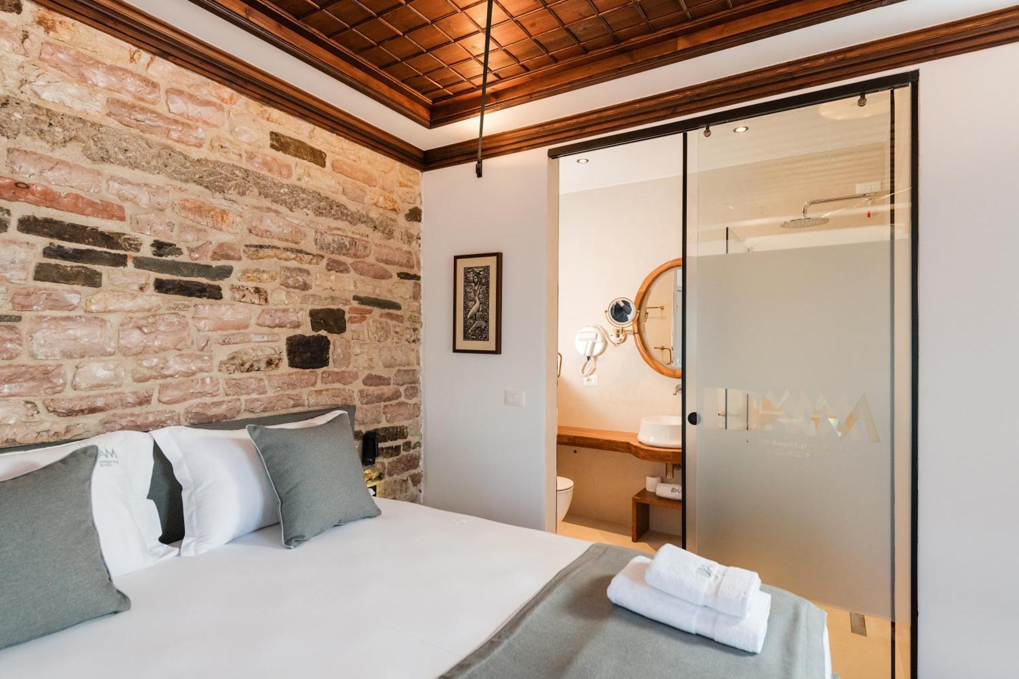 Dam Stone Boutique Hotel Gjirokastër Екстериор снимка